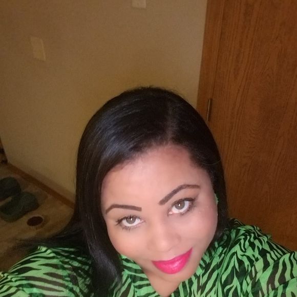 ebonycmay42
